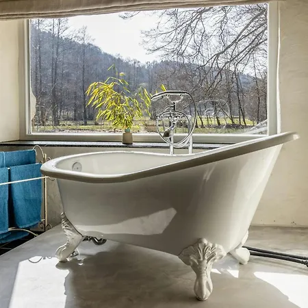 Дом отдыха Immerse Yourself Into The Magic Of And Discover Your Creative Side Kall