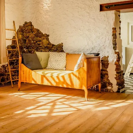 Tatil Evi Immerse Yourself Into The Magic Of And Discover Your Creative Side