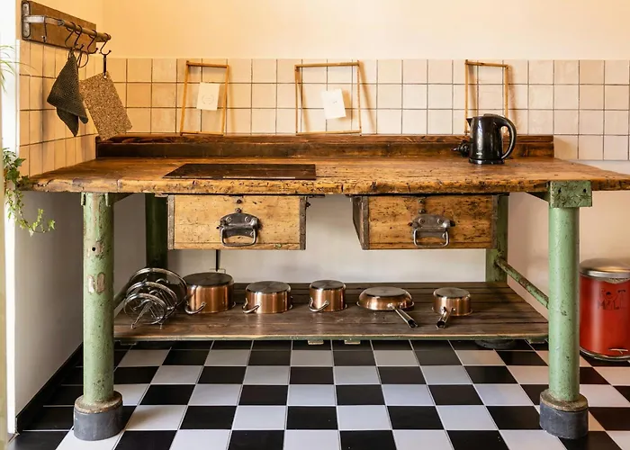 Immerse Yourself Into The Magic Of And Discover Your Creative Side * Kall